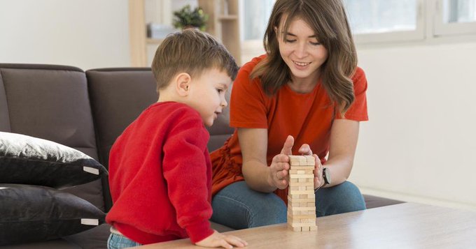 La Academia de Pediatr&iacute;a recomienda que padres y madres busquen ayuda para s&iacute; mismos y empleen t&eacute;cnicas de disciplina positiva para lidiar con el estr&eacute;s y los ni&ntilde;os.