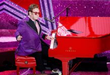 Una decena de cantantes, comandados por Elton John, abrieron las puertas de sus casas y convirtieron al sofá de sus salas de estar en el escenario de un singular evento musical