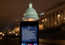 Washington empieza cuarentena hasta el 24 de abril por el COVID-19 La ciudad de Washington, capital de Estados Unidos, empezó este miércoles una cuarentena por el coronavirus que se alargará hasta el 24 de abril.