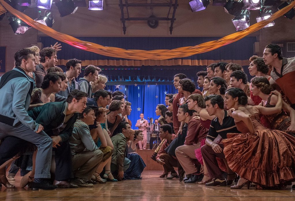 Musical West Side Story.
