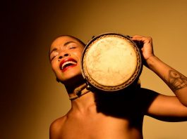 Vuelve a Miami el Global Cuba Fest con música ancestral y latinjazz El encuentro anual Global Cuba Fest, que reúne en Miami a "los artistas cubanos más frescos y relevantes de la isla y su diáspora", comienza este sábado con el virtuosismo de la percusionista, cantante y compositora afrocubana Brenda Navarrete
