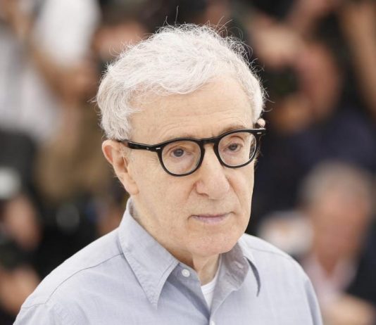 La muy personal autobiografía de Woody Allen saldrá a la luz en abril La editorial Grand Central Publishing, una división del Grupo Hachette, anunció que el próximo 7 de abril publicará una autobiografía del cineasta Woody Allen