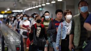 Grandes epidemias como la peste de Atenas, la peste negra, la llamada “gripe española” o el sida alteraron la situación del mundo e influyeron en el curso de la historia