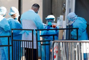 Estados Unidos super&oacute; este jueves con m&aacute;s de 85.000 casos de coronavirus a China y a Italia como el pa&iacute;s del mundo con m&aacute;s contagios siendo el estado de Nueva York su gran foco, con casi 39.000 positivos.