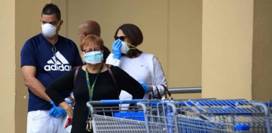 Por otro lado, se informó que el total de resultados positivos reportados aumentó a 239, después de que el Laboratorio de Salud Pública reflejara 10 nuevos.