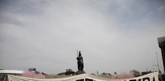 La Iglesia católica de México condenó este domingo el machismo que ha provocado numerosos feminicidios" y afirmó que la humanidad tiene con las mujeres "una deuda incalculable e impostergable".