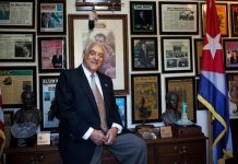 Muere en Miami exiliado cubano que presidió importante banco en EE.UU. El exbanquero Carlos Arboleya, el primer cubano-estadounidense que llegó a la presidencia de un banco nacional en Estados Unidos, falleció el pasado domingo a los 91 años en esta ciudad