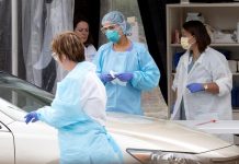 La crisis sanitaria por el coronavirus ha obligado a suspender los rodajes de varias series de televisión que transcurren en hospitales, como "Grey's Anatomy" o "The Good Doctor", que han decidido donar los materiales sanitarios