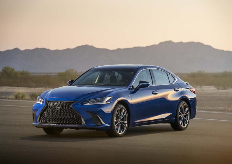 Lexus ES 300h, un sed&aacute;n de lujo que bien merece una mirada.