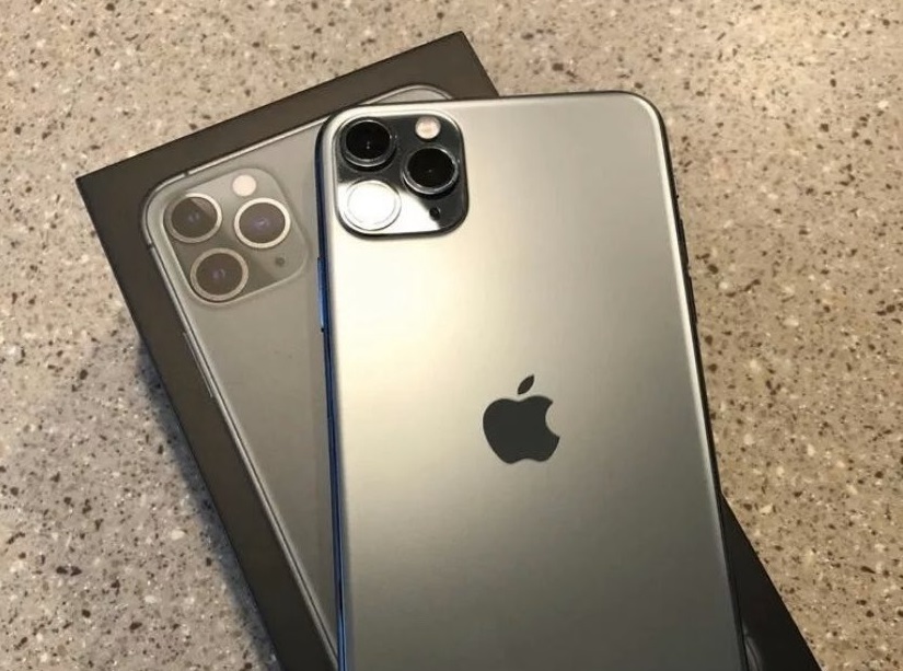 Apple todav&iacute;a planea sacar cuatro versiones de su nuevo modelo de tel&eacute;fono este a&ntilde;o.