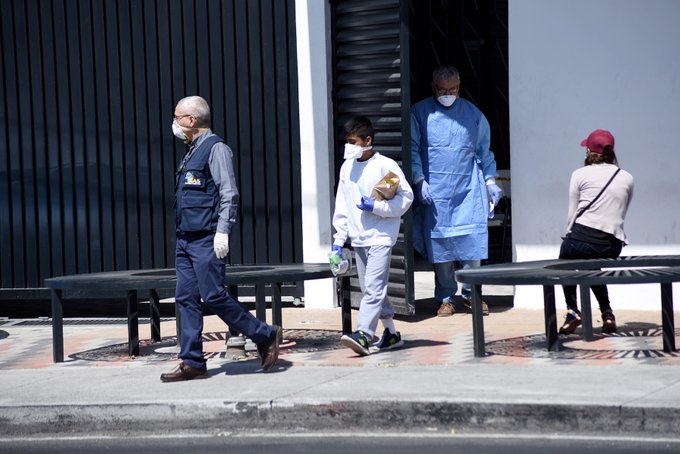 Los abogados coinciden en que la peor parte la est&aacute;n llevando los migrantes, quienes se encuentran en un estado de vulnerabilidad y continuo estr&eacute;s, ya que est&aacute;n recluidos en peque&ntilde;as celdas.