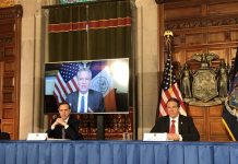 "Abominable", dice Bill de Blasio sobre cadáveres hallados en camiones "Fue un incidente horrible, es algo inconcebible. No puedo entender cómo dejaron que esto ocurriese", dijo De Blasio preguntado en una conferencia de prensa.