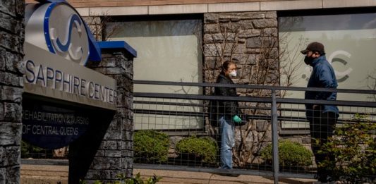 La crisis en Sapphire resalta el estado desesperado de los hogares de ancianos en Nueva York.