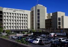 Hospital de Los Ángeles cerrado por bancarrota recibirá pacientes de COVID-19 La reapertura del hospital se da un día después que en el condado se reportaran 31 decesos, el mayor número de muertes relacionadas con la enfermedad en esta área desde que se desató la pandemia.