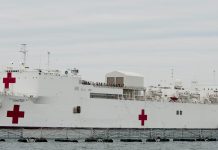 Hasta el momento han sido tratadas en este hospital más de 115 personas, incluidos más de 40 positivos al COVID-19 por personal médico "altamente entrenado" que proviene de todas partes del mundo.