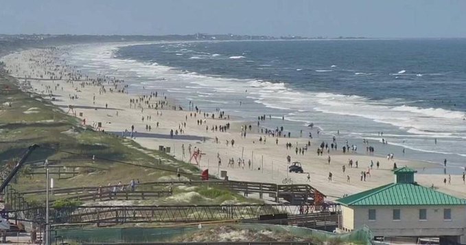 Un grupo formado por el gobernador DeSantis y la Cámara de Comercio de Florida para estudiar cómo reactivar la economía celebró este lunes su primera reunión.