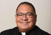 La diócesis de Brooklyn anuncia la muerte de un querido sacerdote a causa del coronavirus Mons. Nicholas DiMarzio, obispo de Brooklyn, anuncia con pesar la muerte del padre Jorge Ortiz-Garay, de 49 años, párroco de la iglesia de Santa Brígida en Wyckoff Heights, Brooklyn. (Foto Cortesia DeSales Media Group)
