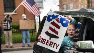 Nuevas manifestaciones, principalmente convocadas por seguidores del presidente Donald Trump desafiaron este s&aacute;bado las medidas de confinamiento por el coronavirus 