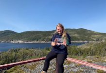 La joven activista y directora ejecutiva de Sink or Swim Project, Delaney Reynolds, aseguró en una entrevista que "nadie está a salvo" de la subida del nivel del mar como consecuencia del calentamiento global