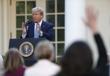 El presidente Donald Trump amenazó este miércoles con cerrar el Congreso si este sigue sin reunirse por la pandemia del COVID-19