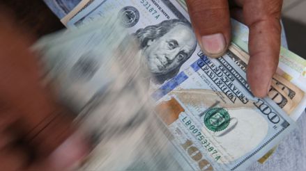 El paquete de estímulo fiscal aprobado por el Congreso es el triple del que se puso en 2009 tras el estallido de la crisis financiera