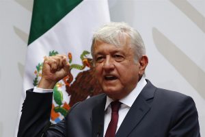 Andr&eacute;s Manuel L&oacute;pez Obrador, asegur&oacute; este s&aacute;bado que M&eacute;xico est&aacute; dando "una lecci&oacute;n al mundo" en el combate contra la pandemia del COVID-19