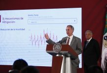 El Gobierno mexicano evalúa extender distanciamiento social hasta 30 de mayo El Gobierno mexicano informó este jueves que evalúa extender el distanciamiento social hasta el próximo 30 de mayo para frenar la expansión del COVID-19