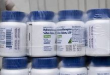 Escasez de hidroxicloroquina en Puerto Rico por su uso para COVID-19 Pérez de Jesús destacó que la hidroxicloroquina disminuye procesos inflamatorios y que se replique el virus dentro de las células.