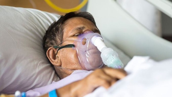 El NO entra por el aire a trav&eacute;s de inhalaciones y abre las arterias en las &aacute;reas del pulm&oacute;n que est&aacute;n mejor ventiladas, aumentando la cantidad de ox&iacute;geno.