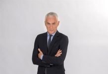 Jorge Ramos: EEUU está discriminando a los latinos en la crisis del COVID-19 Jorge Ramos, el periodista hispano más famoso en EE.UU., denunció en una entrevista que millones de latinos están sufriendo una "grave discriminación" por parte de las autoridades que manejan la crisis del coronavirus