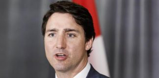 El primer ministro de Canadá, Justin Trudeau, aseguró este sábado que no tomará represalias contra Estados Unidos por la decisión de la Casa Blanca de impedir la venta a Canadá de mascarillas N95