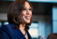La senadora Kamala Harris, demócrata de California, escuchó este miércoles las historias de trabajadoras domésticas, a las que prometió que impulsará en un próximo proyecto de ley