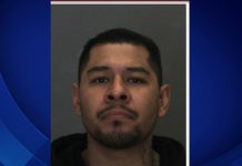 Buscan a latino sospechoso de asesinar a mujer y dos niños en California Lucero, de 35 años de edad, es señalado como "armado y peligroso" por el Departamento de Alguaciles del Condado de San Bernardino.