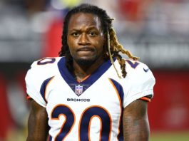 Jones es bipolar, pero no quiso tratarse mientras jugaba en la NFL El exjugador estelar de la Liga Nacional de Fútbol Americano, el esquinero Pacman Jones, habló sobre su estado de salud mental y reconoció que padece de bipolaridad.