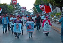 El Comité de Madres y Padres de los 43 estudiantes desaparecidos de Ayotzinapa exigieron este domingo al Gobierno mexicano no detener la búsqueda de las personas extraviadas en el país pese a la emergencia sanitaria por COVID-19.