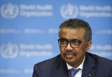 Con todo, la amenaza de Trump ha puesto en alerta a la OMS, cuyo director general, Tedros Adhanom Ghebreyesus, ha insistido en que la actual crisis sanitaria no debe politizarse, ya que el coronavirus no entiende de ideologías y está golpeando a todos.