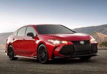 Avalon TRD 2020, Toyota experimenta con la fuente de la juventud Avalon TRD 2020.