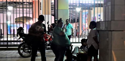 La pandemia del COVID-19, además de fortalecer el autoritarismo, va acrecentar la desigualdad, el hambre y la pobreza en Centroamérica, lo que se va a ver en una nueva "explosión" de la migración hacia Estados Unidos