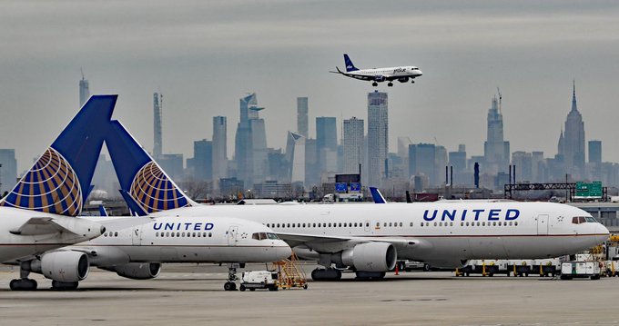 United se&ntilde;al&oacute; que su facturaci&oacute;n entre enero y marzo se redujo un 17 % frente al a&ntilde;o anterior, hasta unos 8.000 millones de d&oacute;lares.