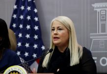 ACLU demanda al Gobierno de Puerto Rico por el toque de queda por la COVID-19 La Unión Americana por las Libertades Civiles en Puerto Rico y tres ciudadanos solicitaron este domingo al Tribunal de Primera Instancia que declare inconstitucional parte de la orden ejecutiva de la gobernadora, Wanda Vázquez