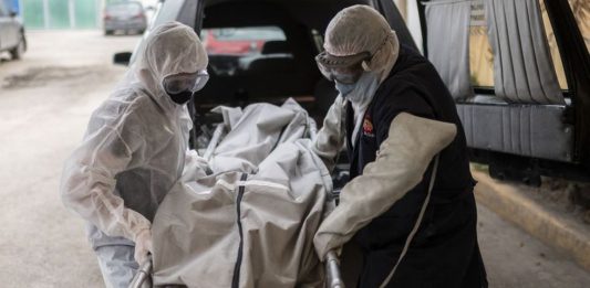 Las autoridades sanitarias de México notificaron este lunes 83 fallecimientos y 857 casos nuevos de COVID-19 en las últimas 24 horas para un acumulado de 1.434 decesos y 15.529 contagios desde el pasado 28 de febrero.