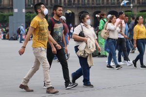 Al tiempo de informar de que el 22 % de las camas disponibles en los hospitales de M&eacute;xico ya est&aacute;n ocupadas, el Gobierno mexicano report&oacute; este s&aacute;bado un total de 13.842 casos acumulados de COVID-19
