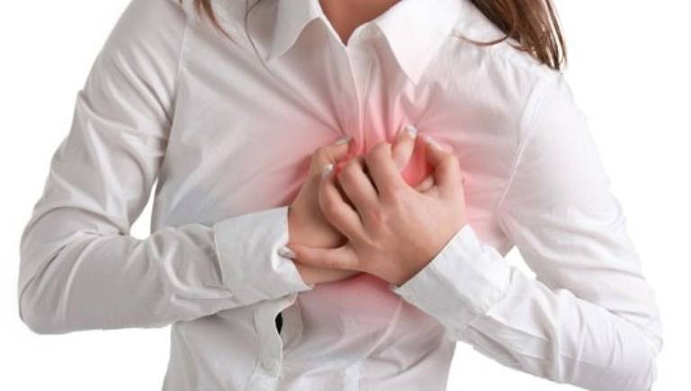 Adem&aacute;s del da&ntilde;o pulmonar, muchos pacientes con COVID-19 tambi&eacute;n est&aacute;n desarrollando problemas de coraz&oacute;n y mueren a causa de un paro card&iacute;aco.