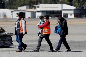 La deportación de guatemaltecos desde Estados Unidos quedó cancelada durante la presente semana pero podría reiniciarse en siete días.