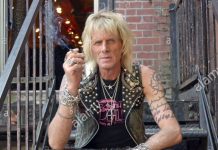 El estilista estadounidense Jimmy Webb, elemento clave en la definición de la estética punk que contaba entre sus clientes con personajes como Iggy Pop o Debbie Harry, ha fallecido