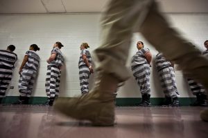 Más de sesenta mujeres están en huelga de hambre en el Centro de Detención del Noroeste, en el estado de Washington, como media de presión para lograr su liberación