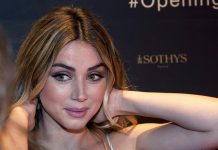 Ana de Armas: "Los latinos hemos tardado en hacer una película como 'Sergio'" Ana de Armas es ya uno de los grandes referentes latinos en Hollywood y, ante el estreno mañana en Netflix de la cinta "Sergio", se mostró sorprendida de que la inspiradora y desgraciada historia del gran diplomático brasileño Sergio Vieira de Mello no hubiera llegado antes a la pantalla.