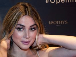 Ana de Armas es ya uno de los grandes referentes latinos en Hollywood y, ante el estreno mañana en Netflix de la cinta "Sergio", se mostró sorprendida de que la inspiradora y desgraciada historia del gran diplomático brasileño Sergio Vieira de Mello no hubiera llegado antes a la pantalla.