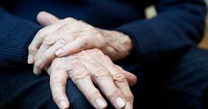 Cient&iacute;ficos de la Universidad Nacional Aut&oacute;noma de M&eacute;xico ensayan la estrategia de reprogramaci&oacute;n celular para comprender c&oacute;mo se genera el mal de Parkinson