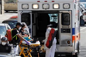 Las autoridades de Nueva York, epicentro mundial del COVID-19, lanzaron este s&aacute;bado de Semana Santa un mensaje de esperanza anunciando una estabilizaci&oacute;n en el n&uacute;mero de fallecimientos a causa del coronavirus en el estado 